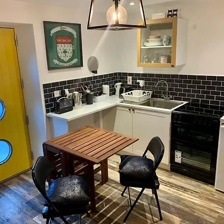 Σπίτι διακοπών Unique Restored Barn With Stove Killybegs