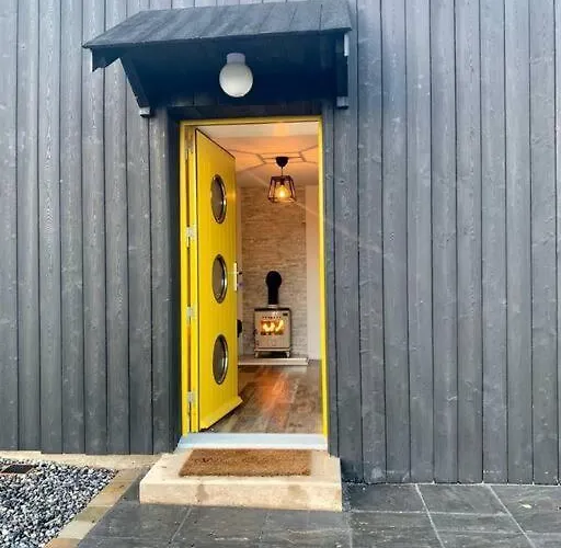 度假居 Unique Restored Barn With Stove 基利贝格斯