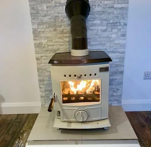 Unique Restored Barn With Stove 度假居 基利贝格斯