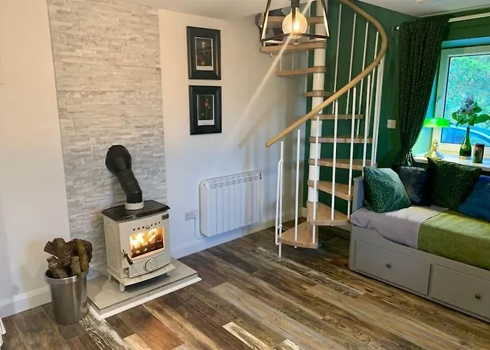 Unique Restored Barn With Stove * Killybegs